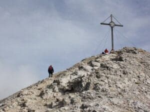 D Duerrenstein,Pragser Dolomiten Gipfelkreuz IMG 0898