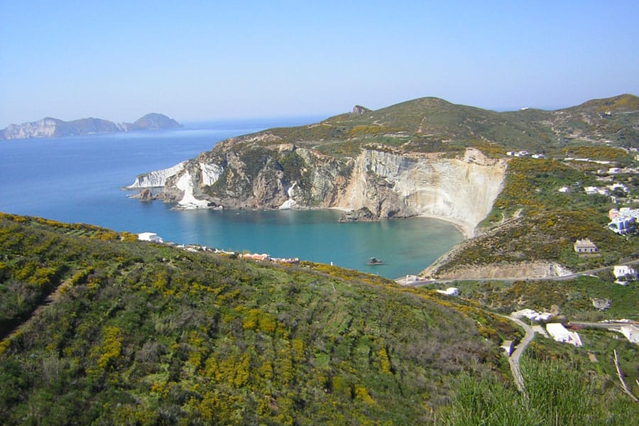 sentiero monte guardia 02 g